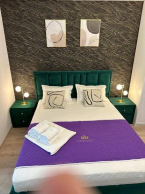 Lazar Towers Studios & Apartments near Palas